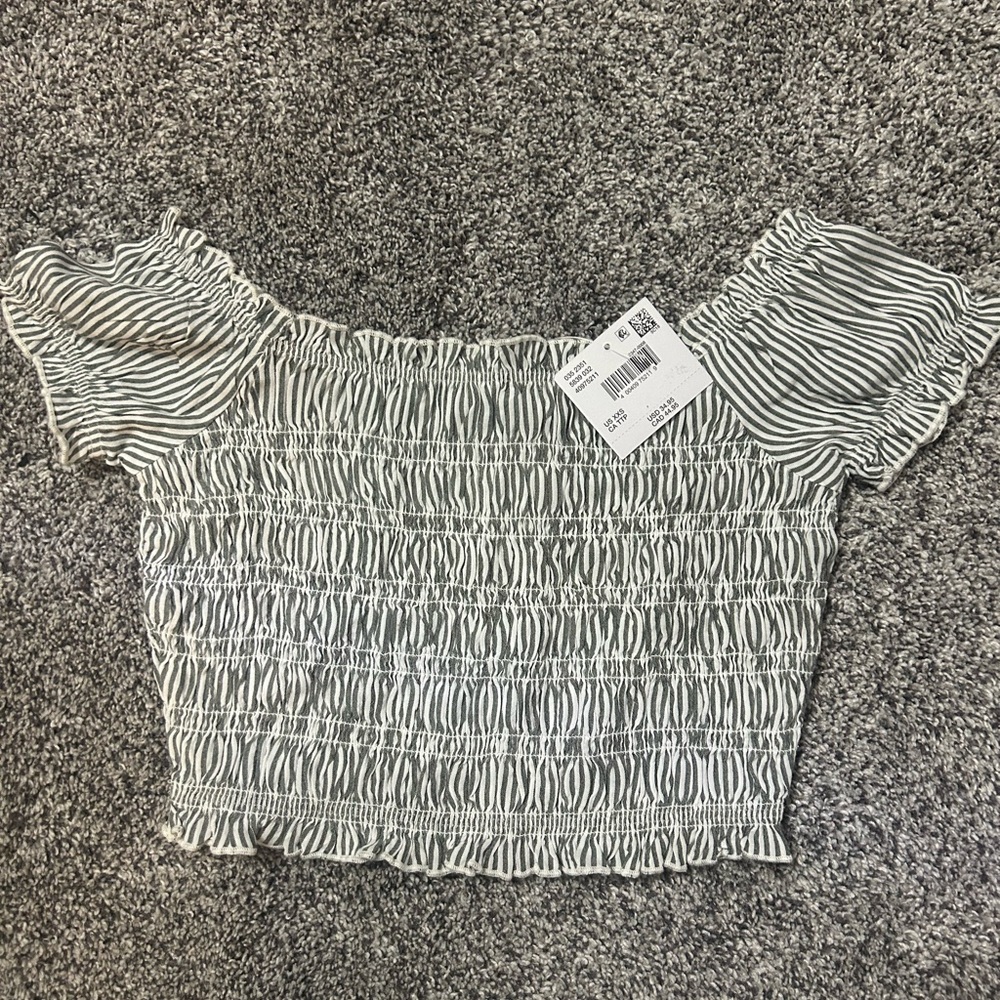 American Eagle Outfitters Gray and White Smocked Crop Blouse